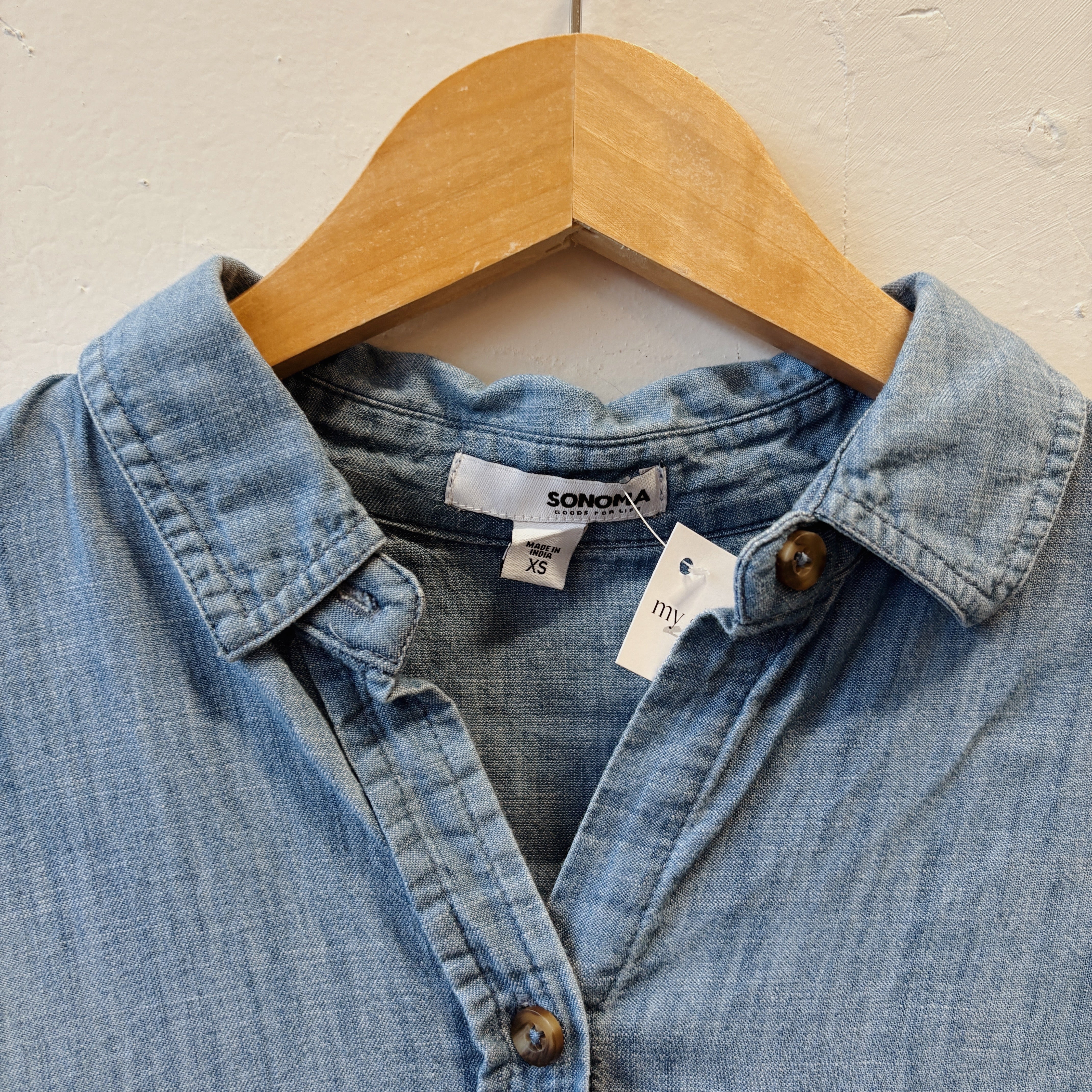 Size XS | Blue Button Up