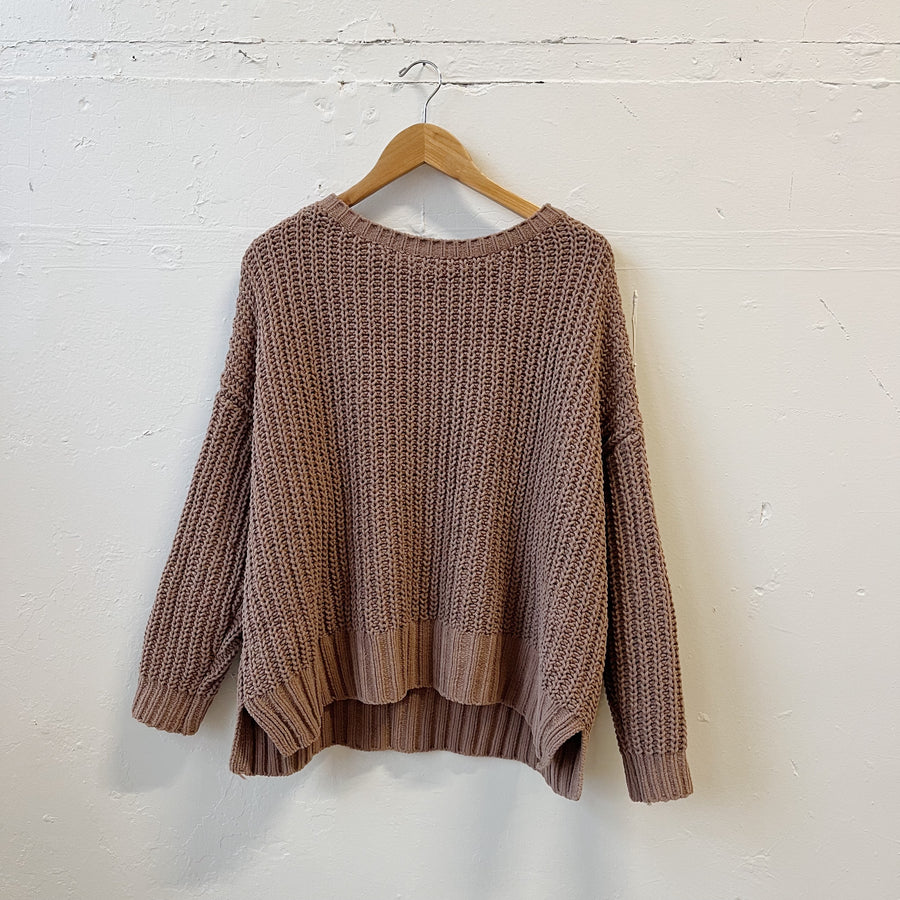 SIZE XS | AE Sweater