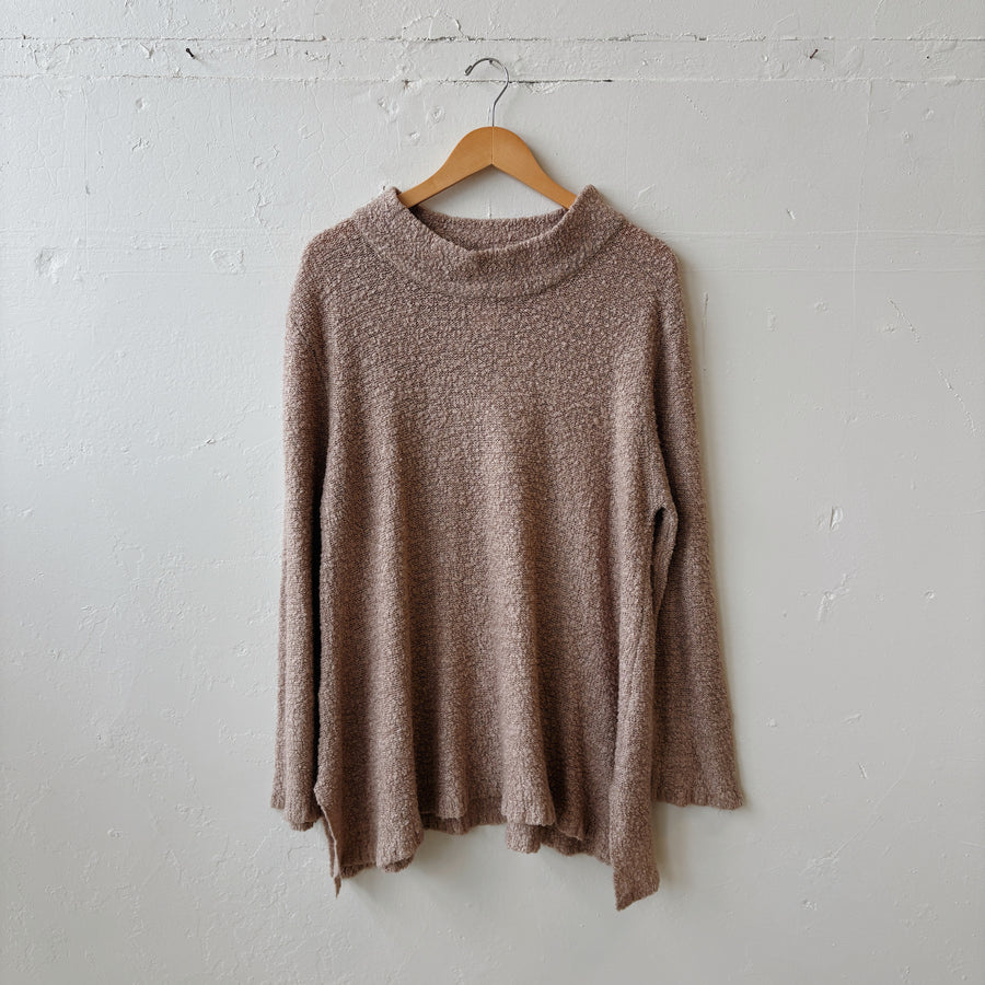 SIZE XL | Textured Brown Sweater