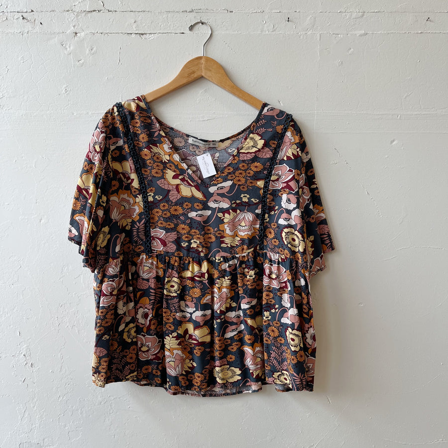 Size 3X | Floral Babydoll Top
