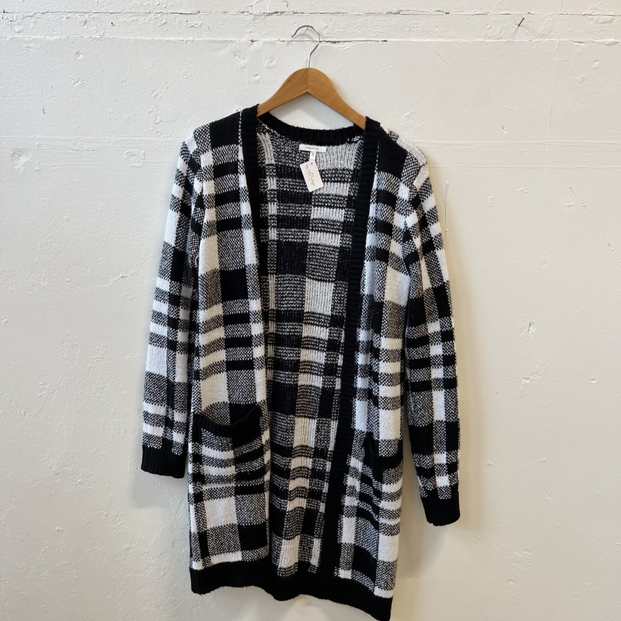 Size XS | Plaid Cardigan