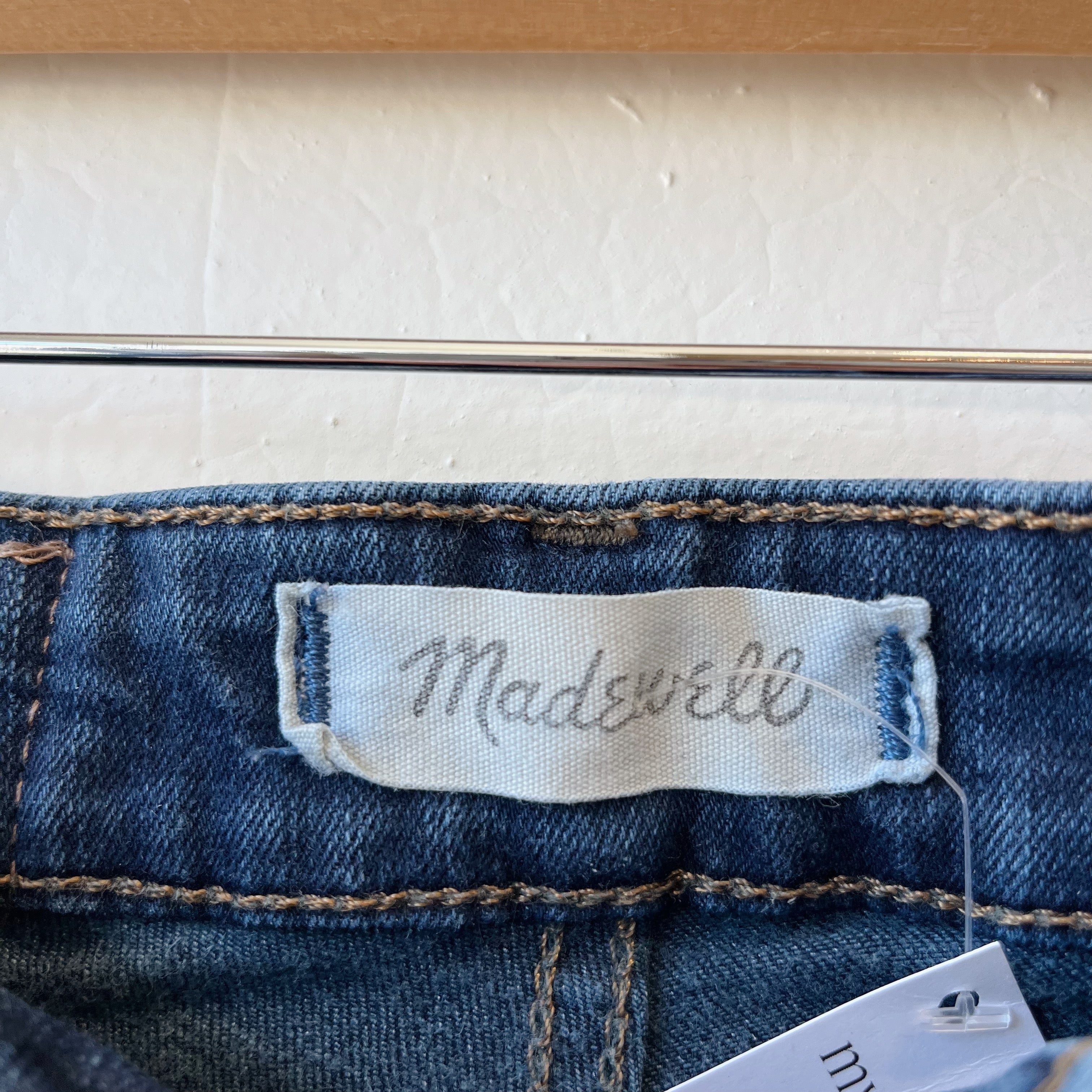 Size 0/25 | Madewell Skinny Jeans