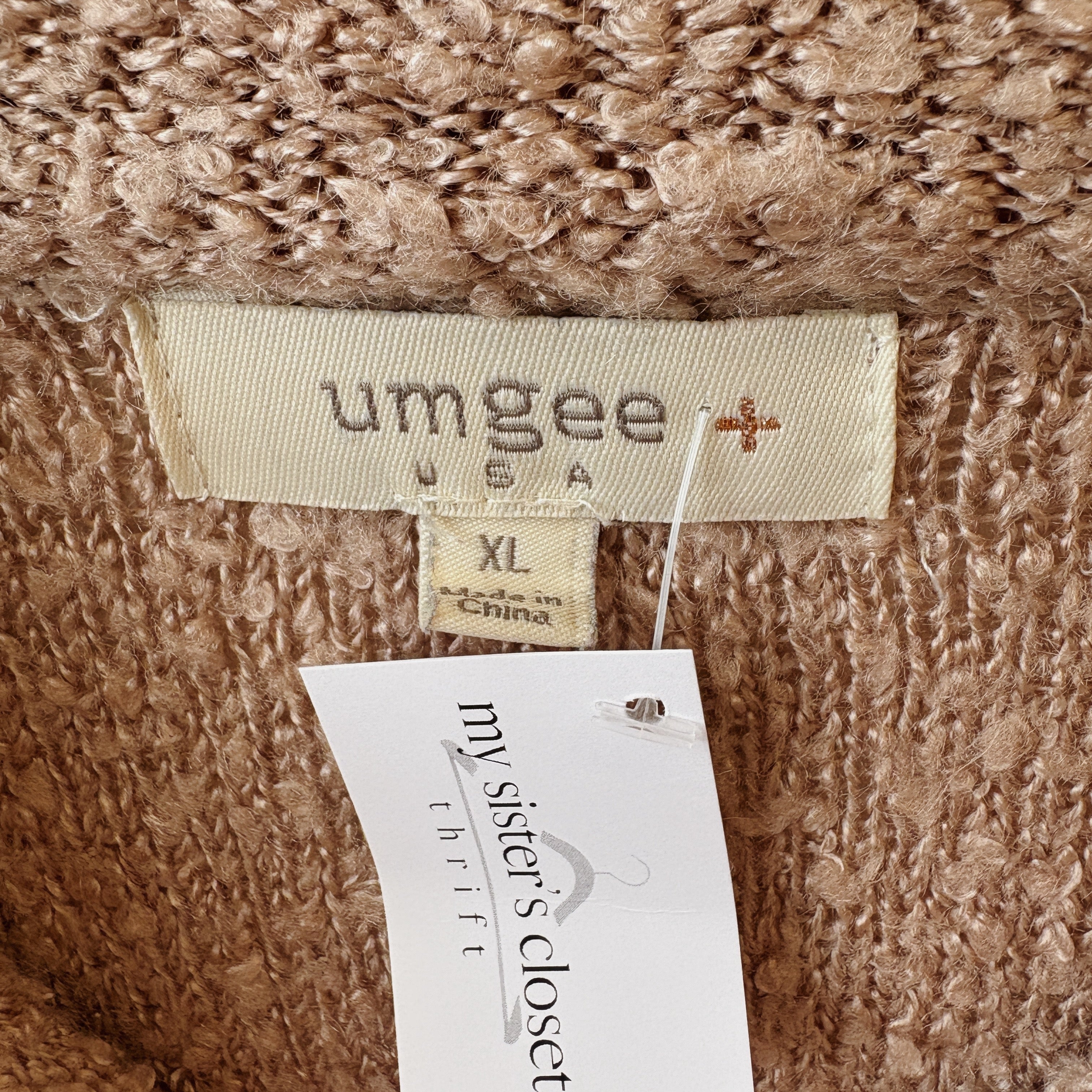 SIZE XL | Textured Brown Sweater