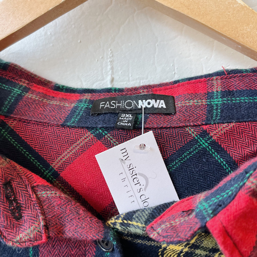 Size 2X | Mixed Flannel Button Up