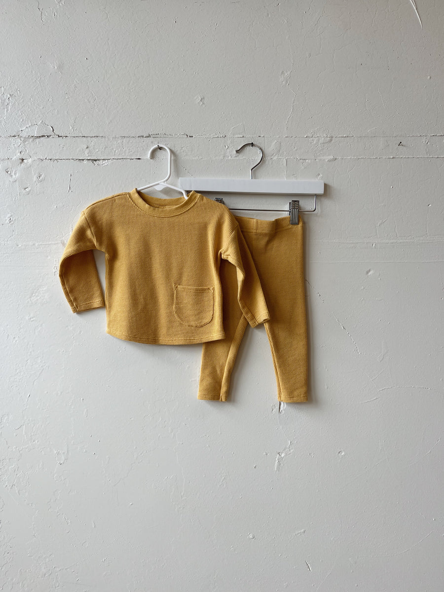 Size 12m Yellow Set