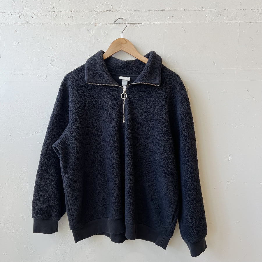 Size XL | Black 1/4 Zip