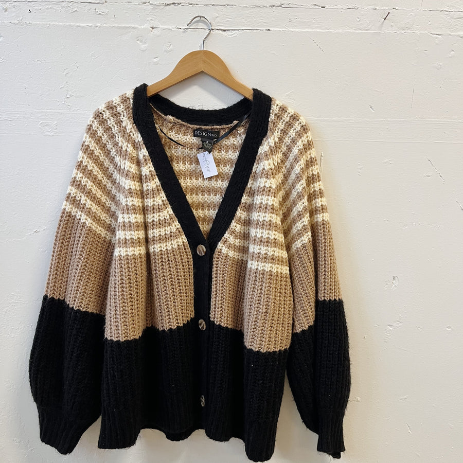 Size 3X | Color Block Cardigan