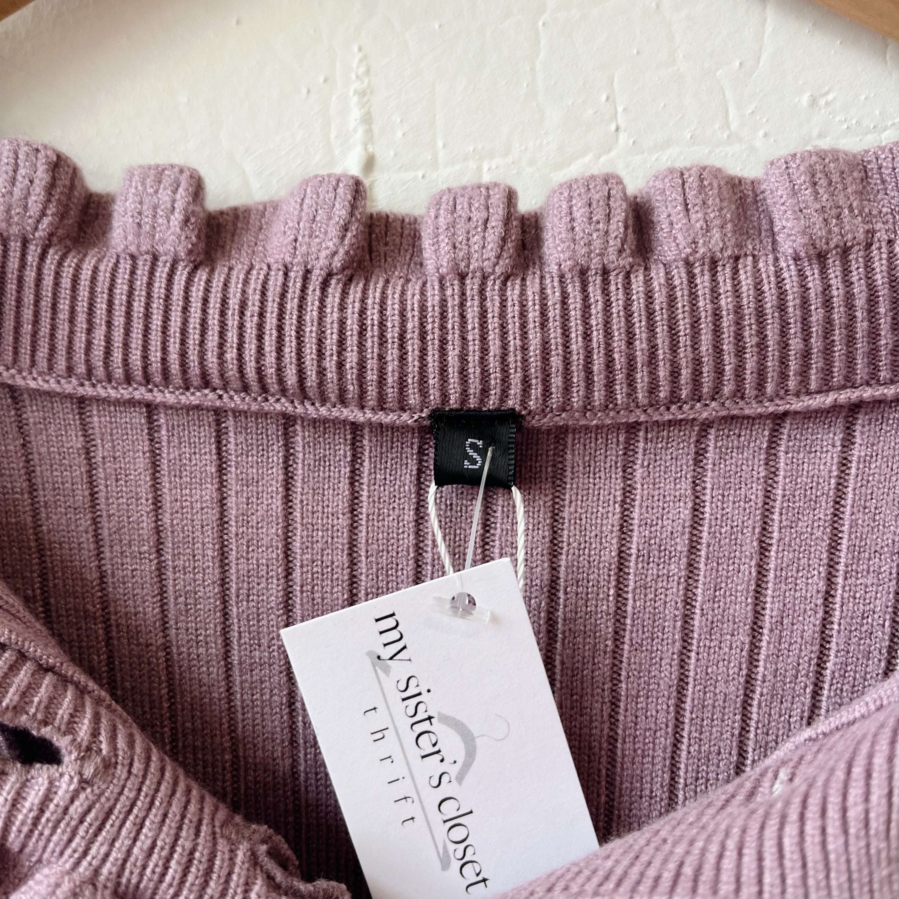 Size S | Purple Ribbed Sweater